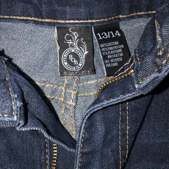 Distressed jeans - Picture 3 of 5